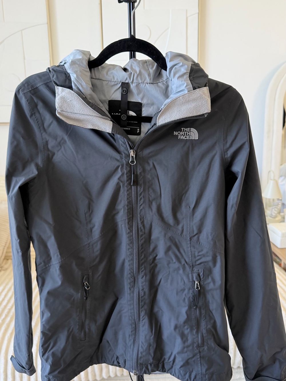 The North Face Women’s Hooded Rain Jacket Charcoal Gray Size Small